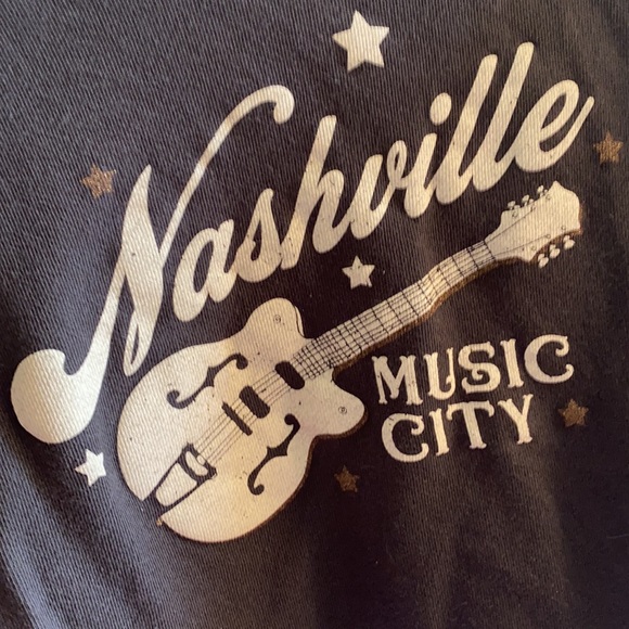 Altar’d State amazing cropped Nashville ls shirt - Picture 3 of 4